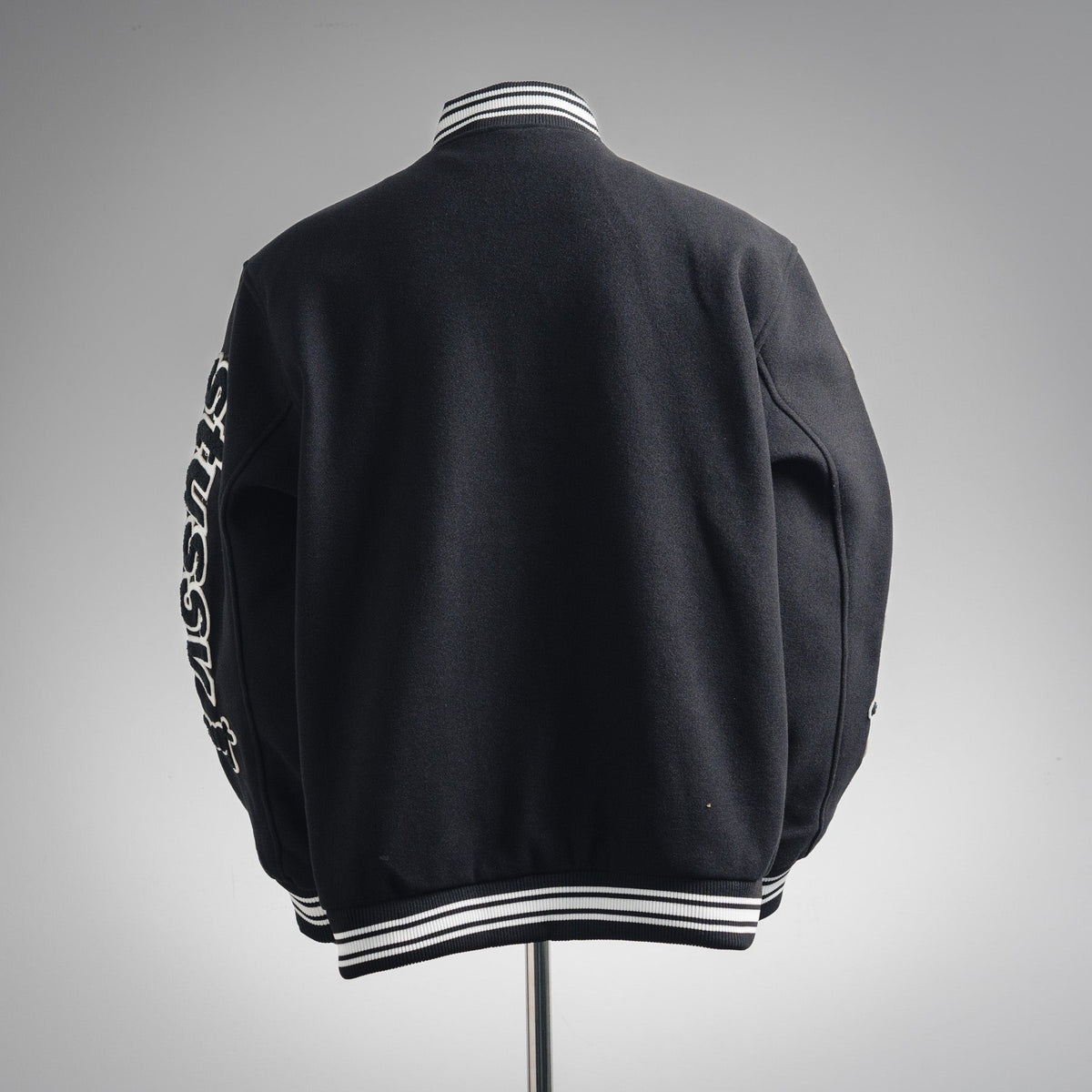 Supre 25fw sports jacket