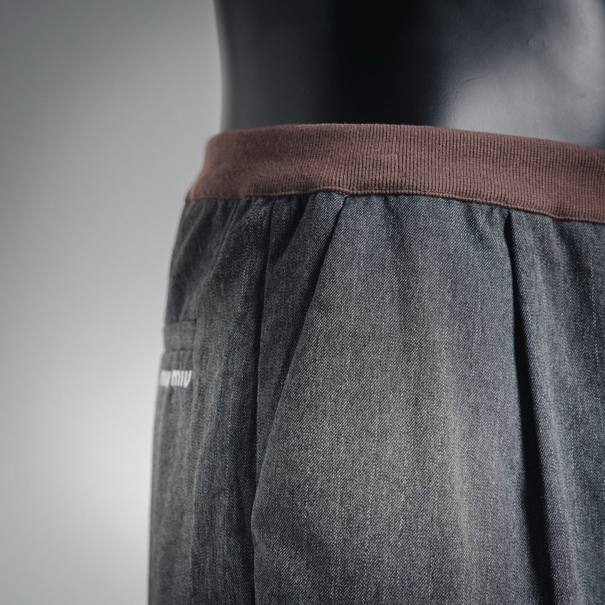 Miu 25fw casual pants