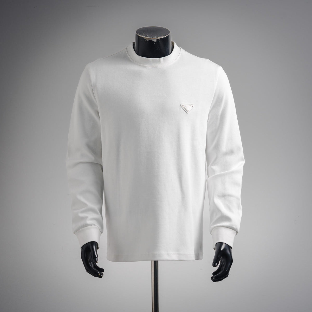 Pra 25fw embroidered sweatshirt