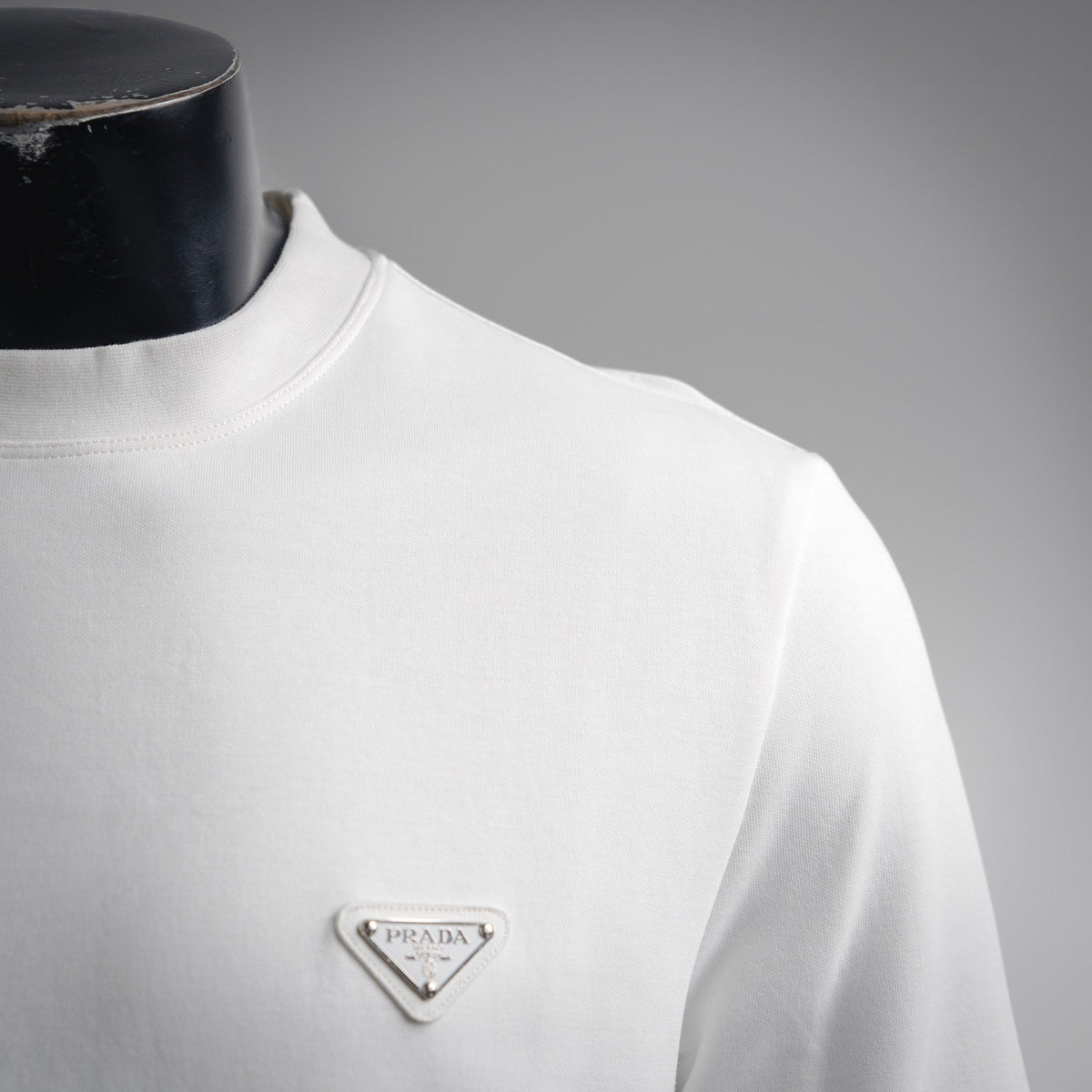 Pra 25fw embroidered sweatshirt