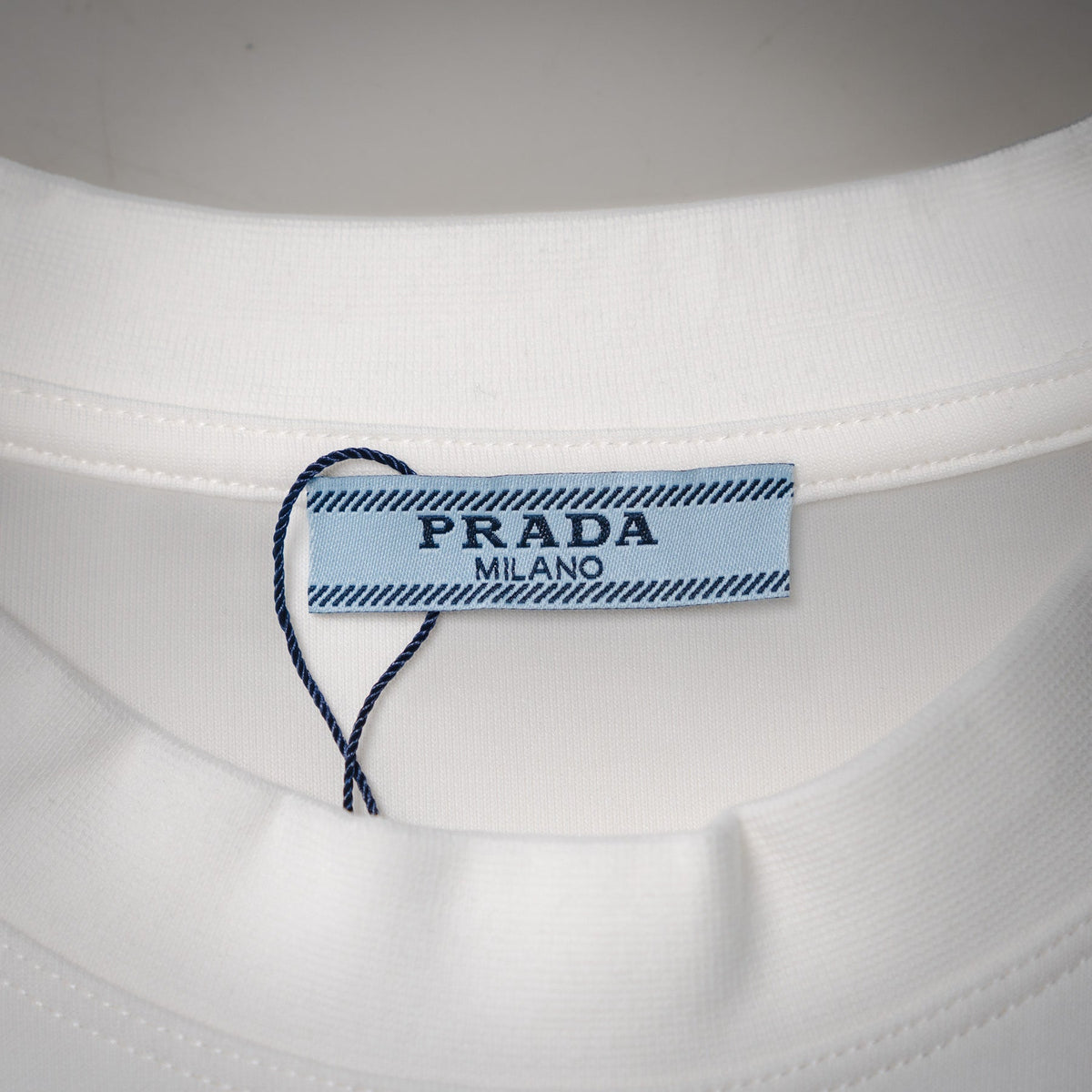 Pra 25fw embroidered sweatshirt