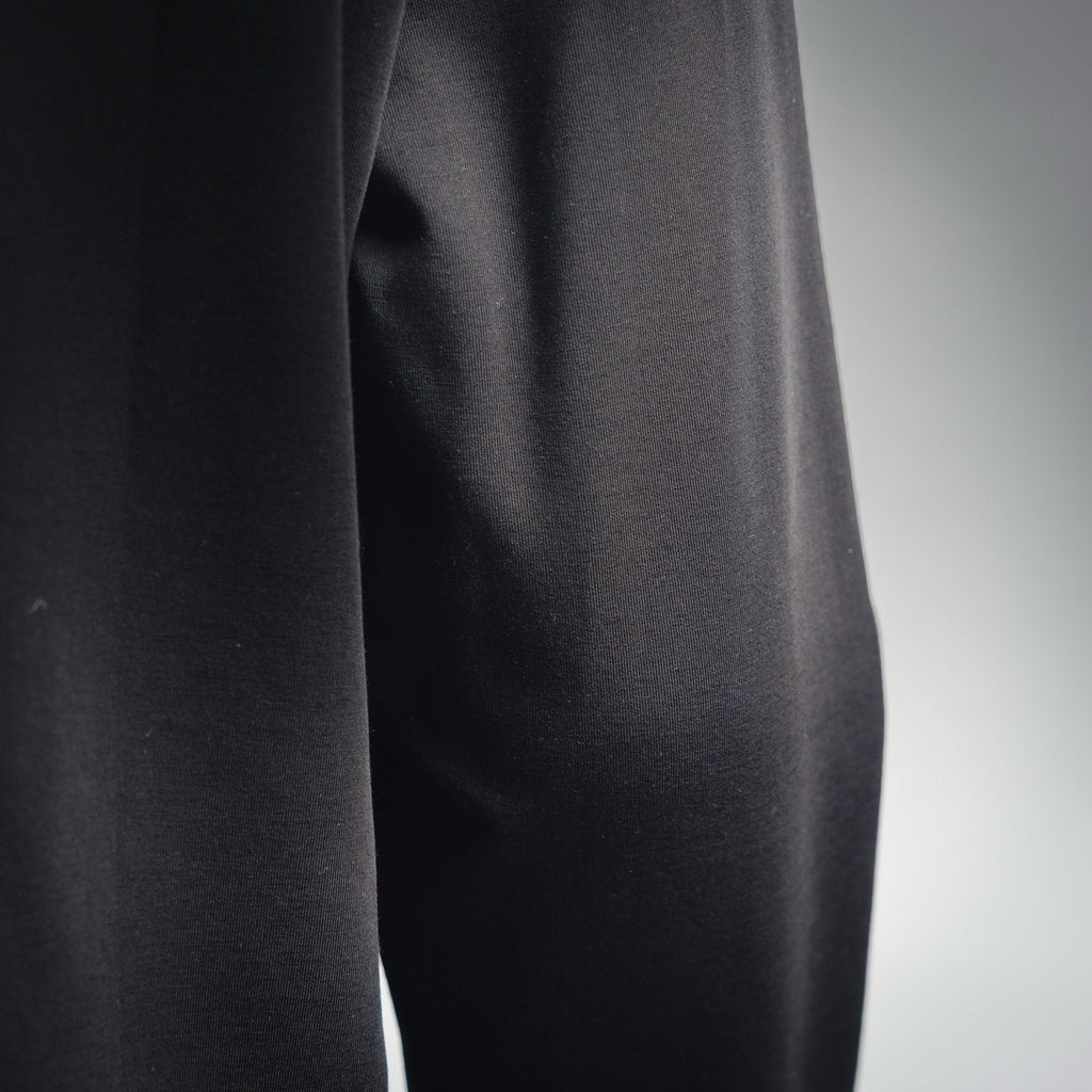 Mon 25fw embroidered sweatshirt