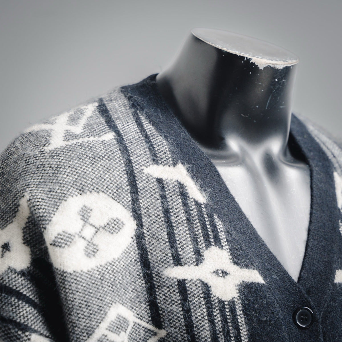 Louis 25fw jacquard cardigan
