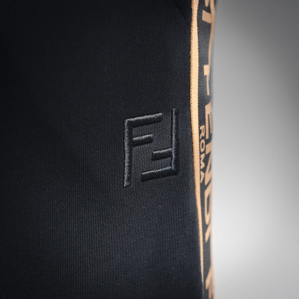 Fend 25fw embroidered pants