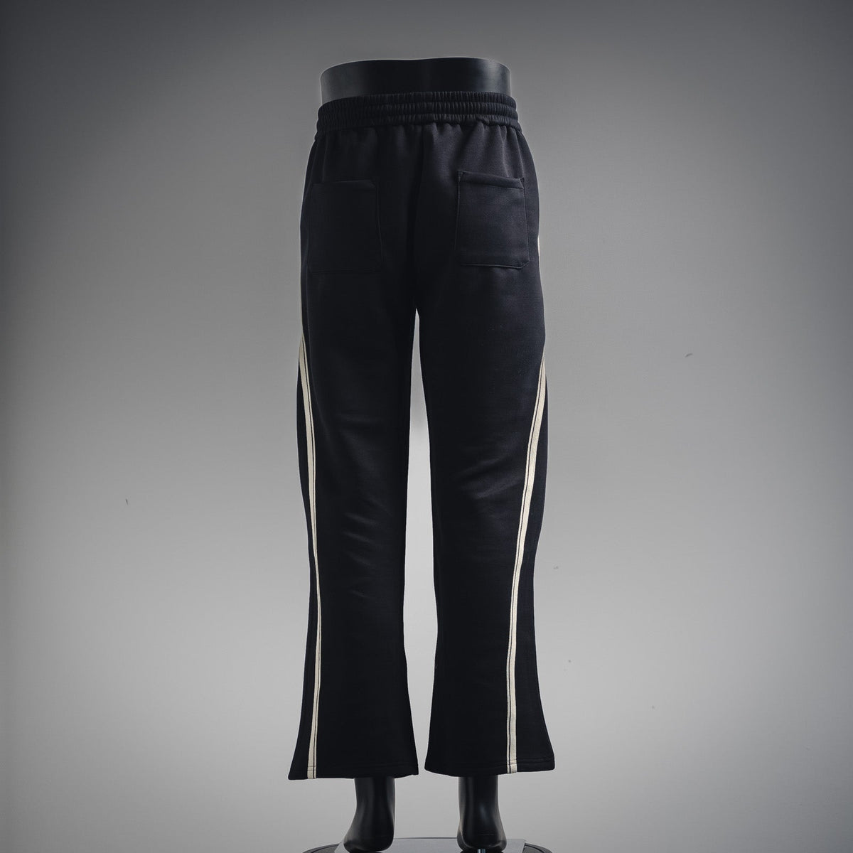 Louis 25fw all-match pants