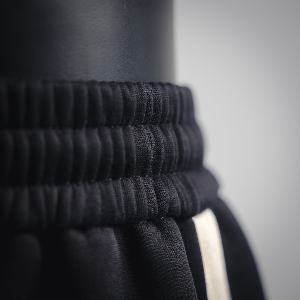 Louis 25fw all-match pants