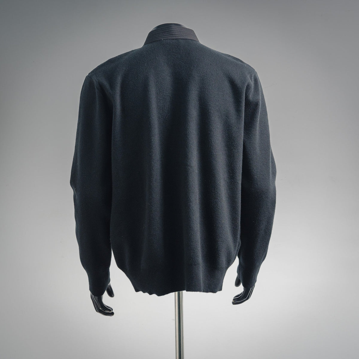 Louis 25fw casual cardigan