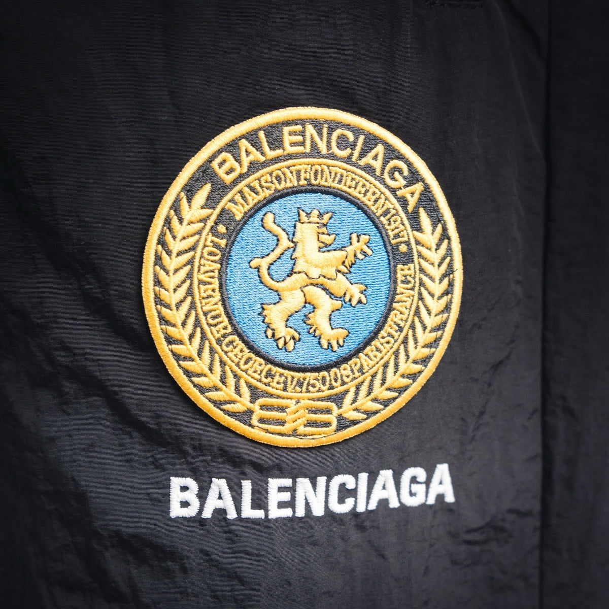 Balen 25fw embroidered pants