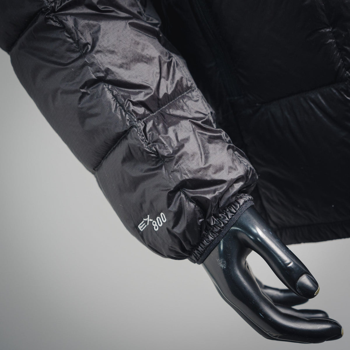 Mon 25fw down jacket