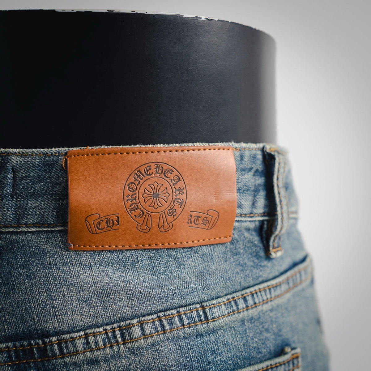 Chrome 25fw all-match jeans