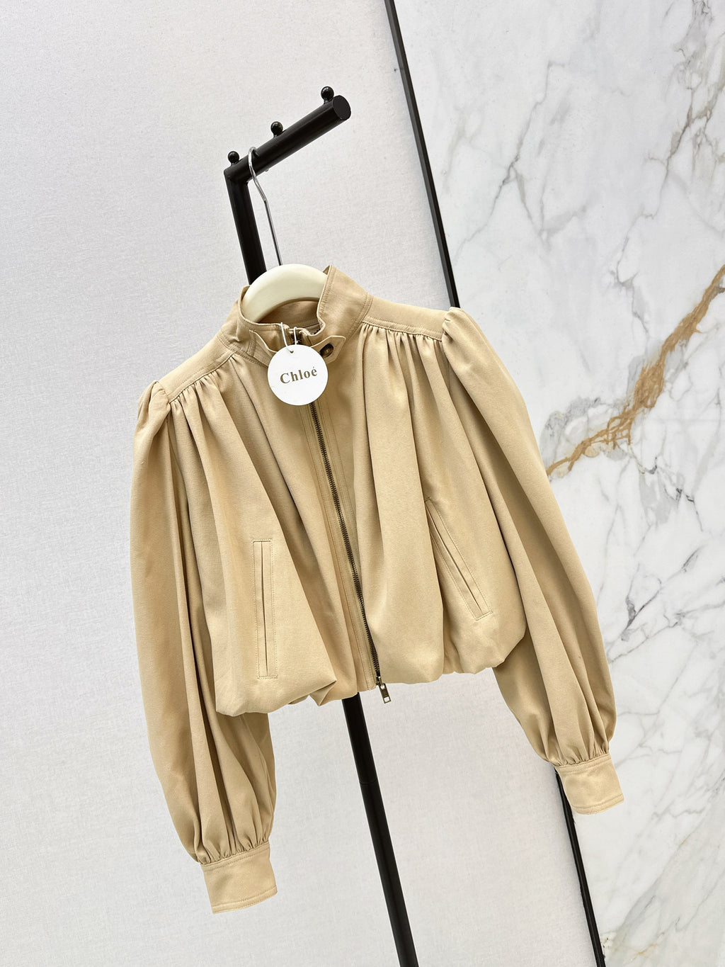 Stand-up collar cropped jacket