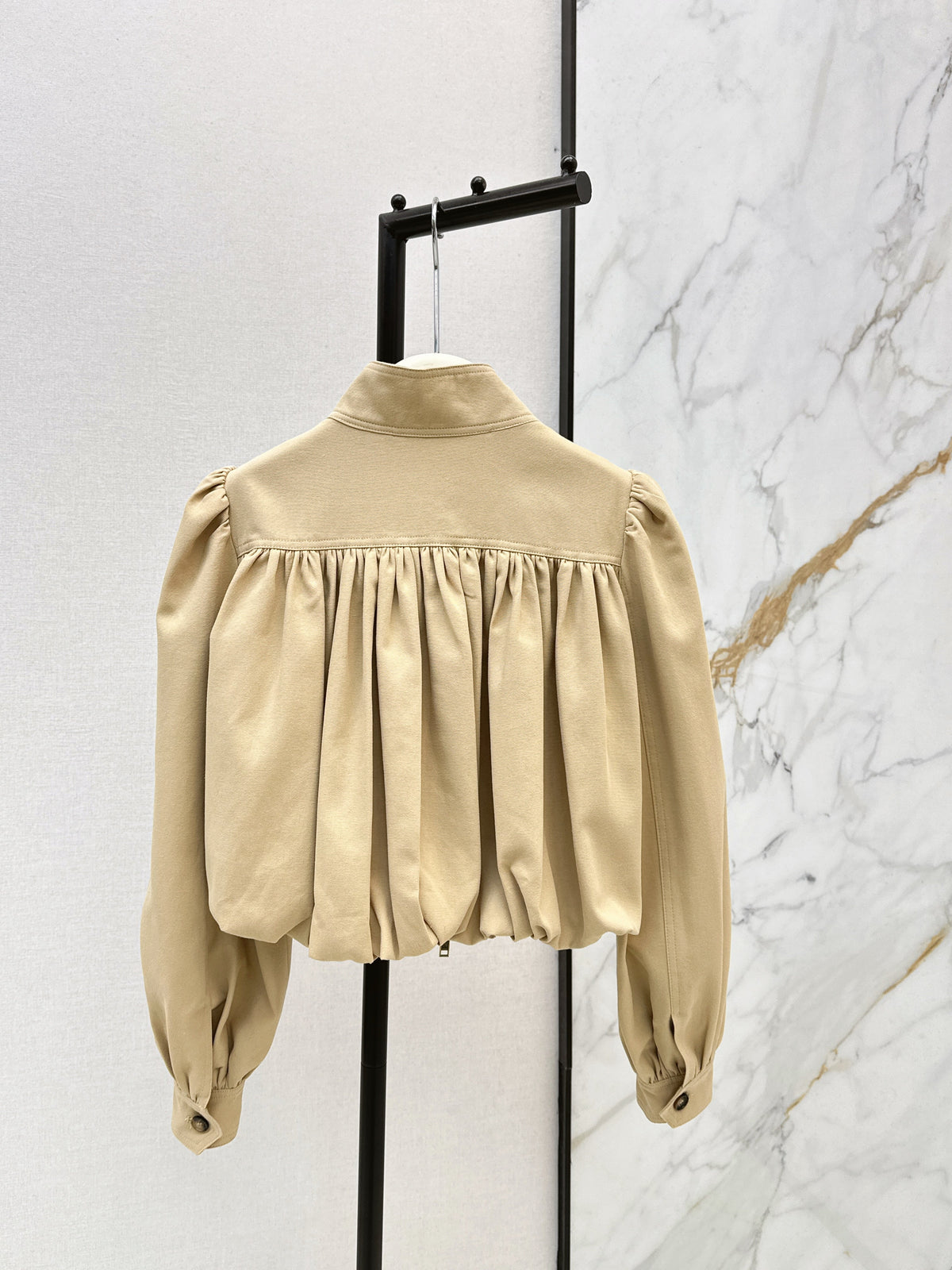Stand-up collar cropped jacket