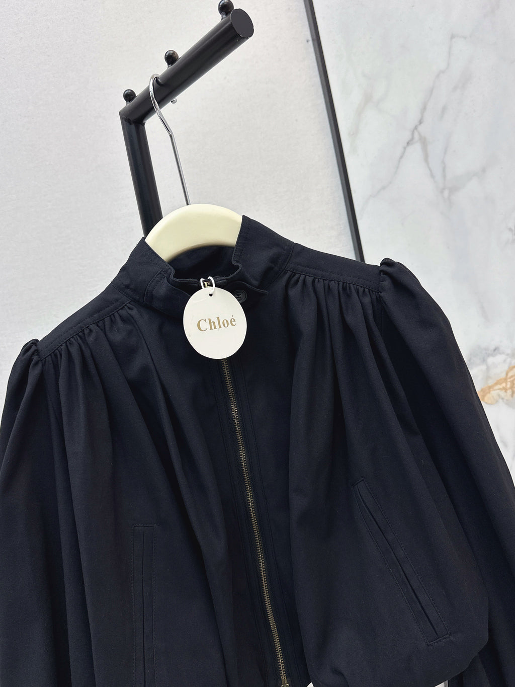 Stand-up collar cropped jacket
