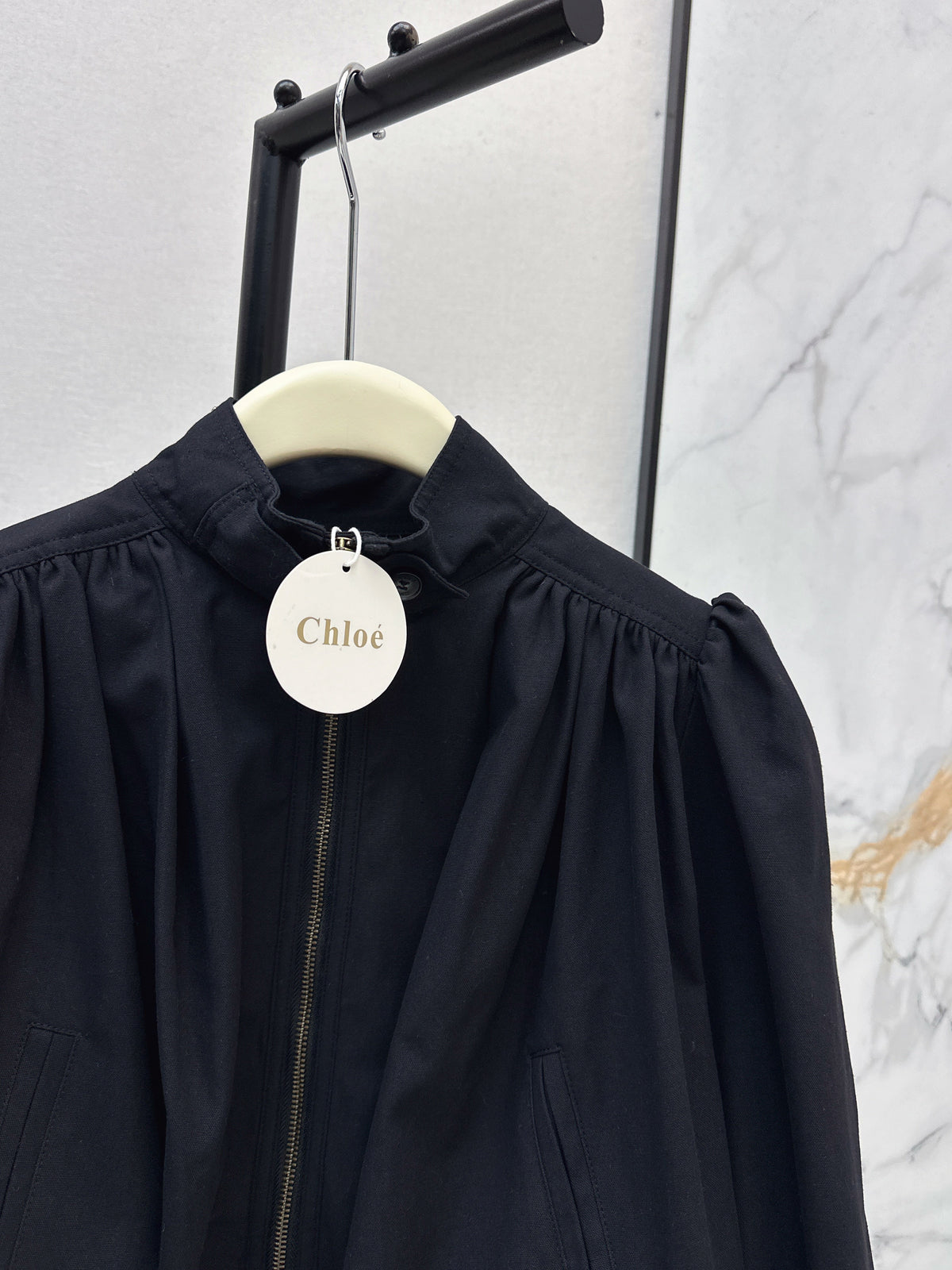 Stand-up collar cropped jacket
