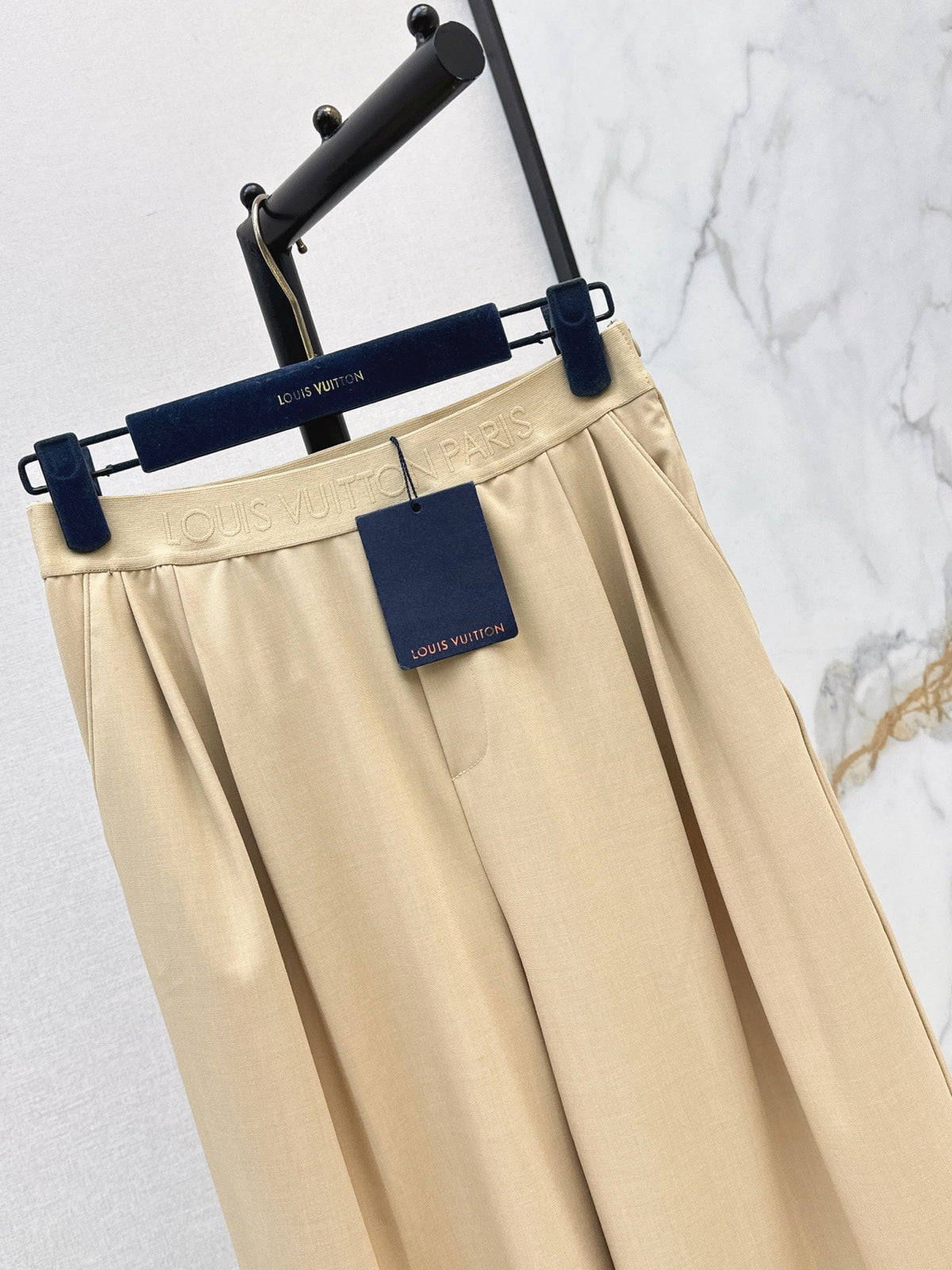 26FW New Straight-Leg Pants with Elastic Waist 🤎
