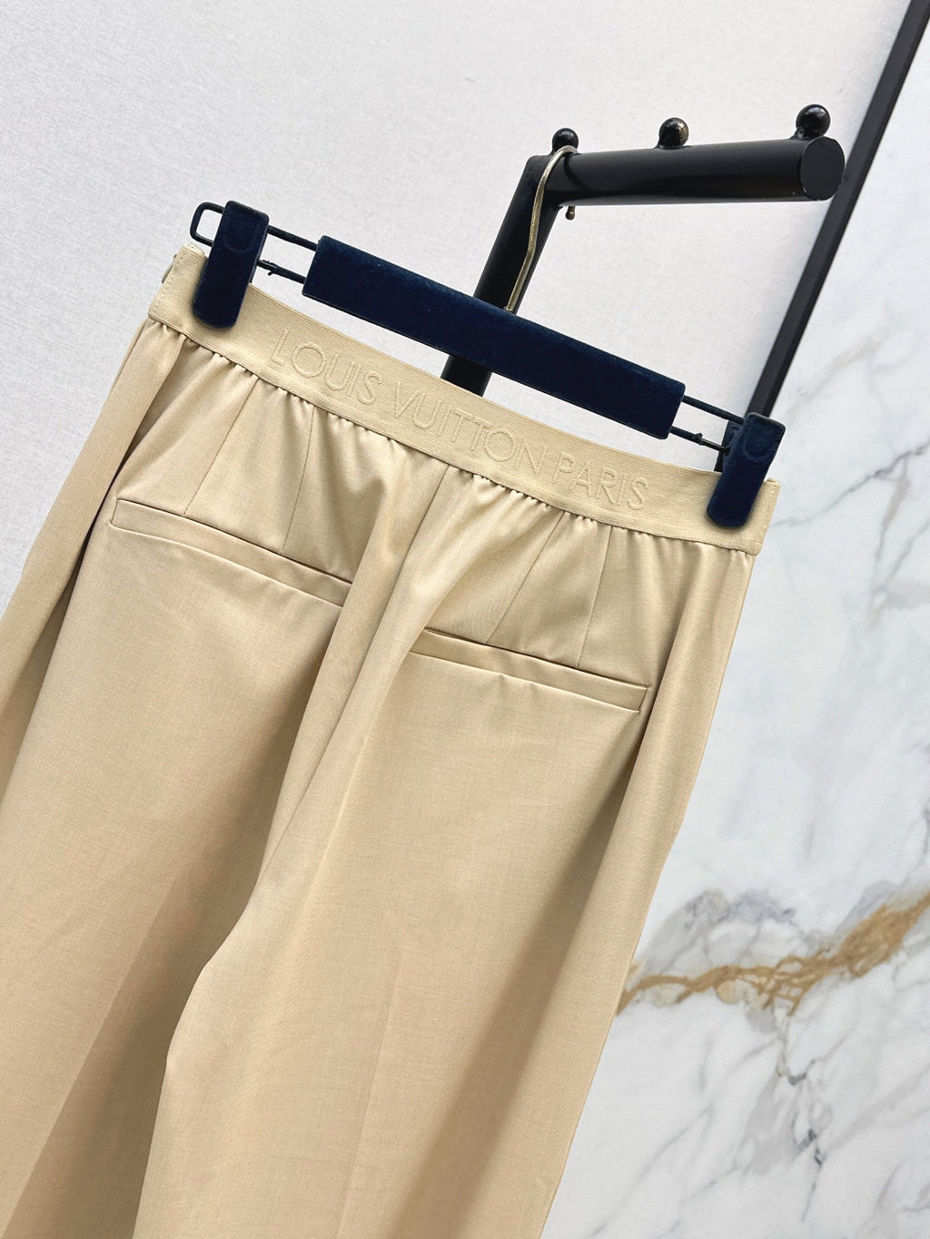 26FW New Straight-Leg Pants with Elastic Waist 🤎