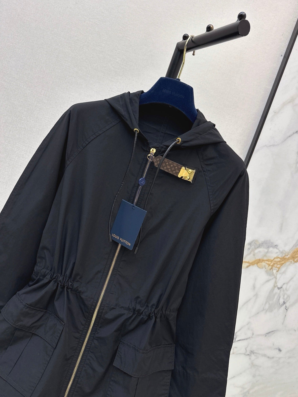 26FW New Hooded Trench Coat with Leather Tab Detail 🖤