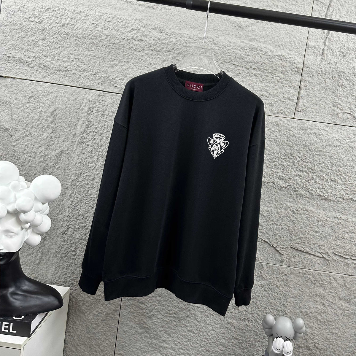 Early Autumn to Winter New Arrivals: Embroidered Long Sleeve Sweatshirt