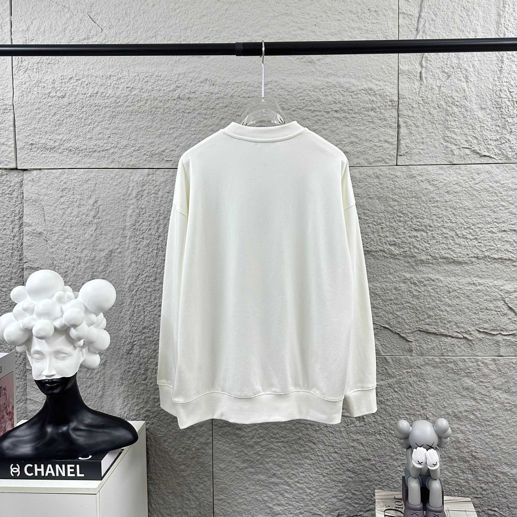 Early Autumn to Winter New Arrivals: Embroidered Long Sleeve Sweatshirt