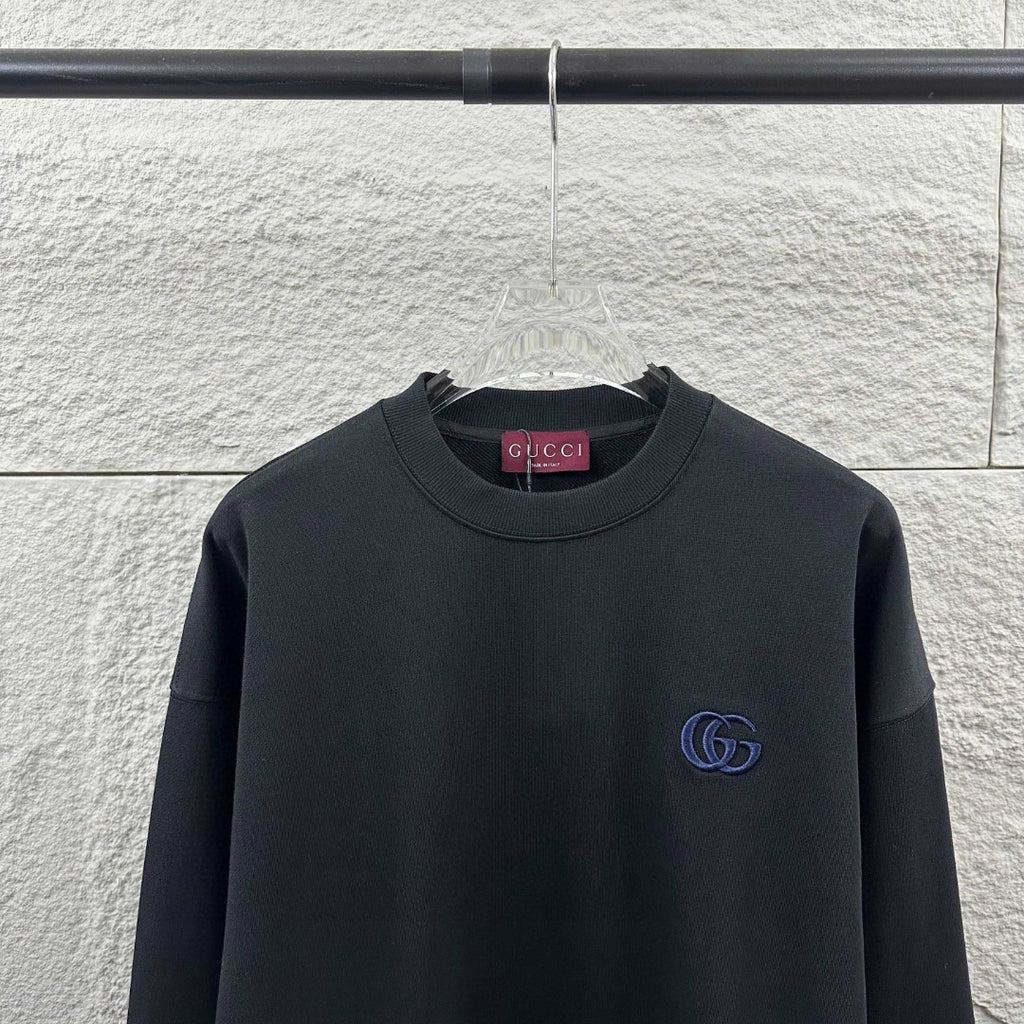 Early Autumn to Winter New Arrivals: Embroidered Long Sleeve Sweatshirt