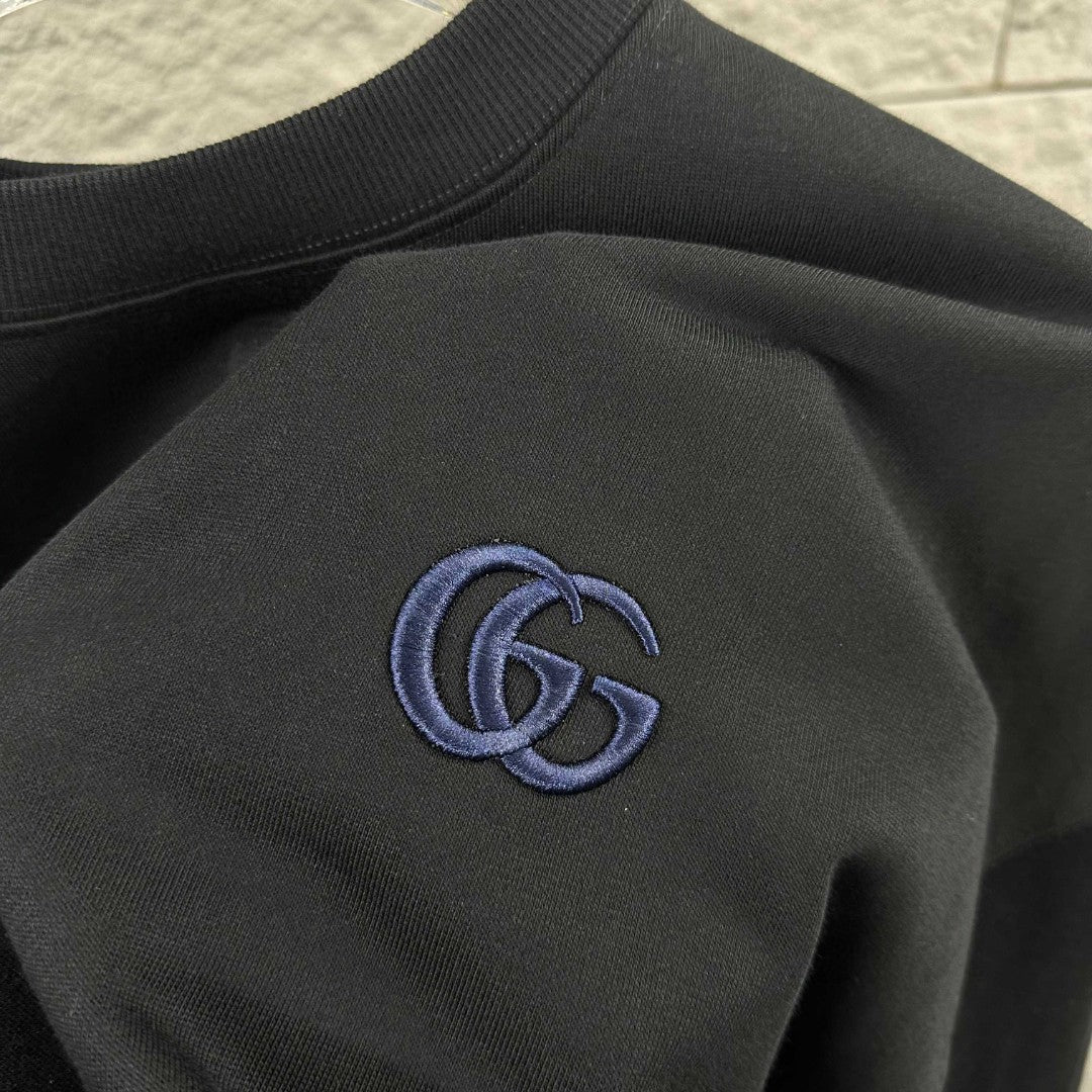 Early Autumn to Winter New Arrivals: Embroidered Long Sleeve Sweatshirt