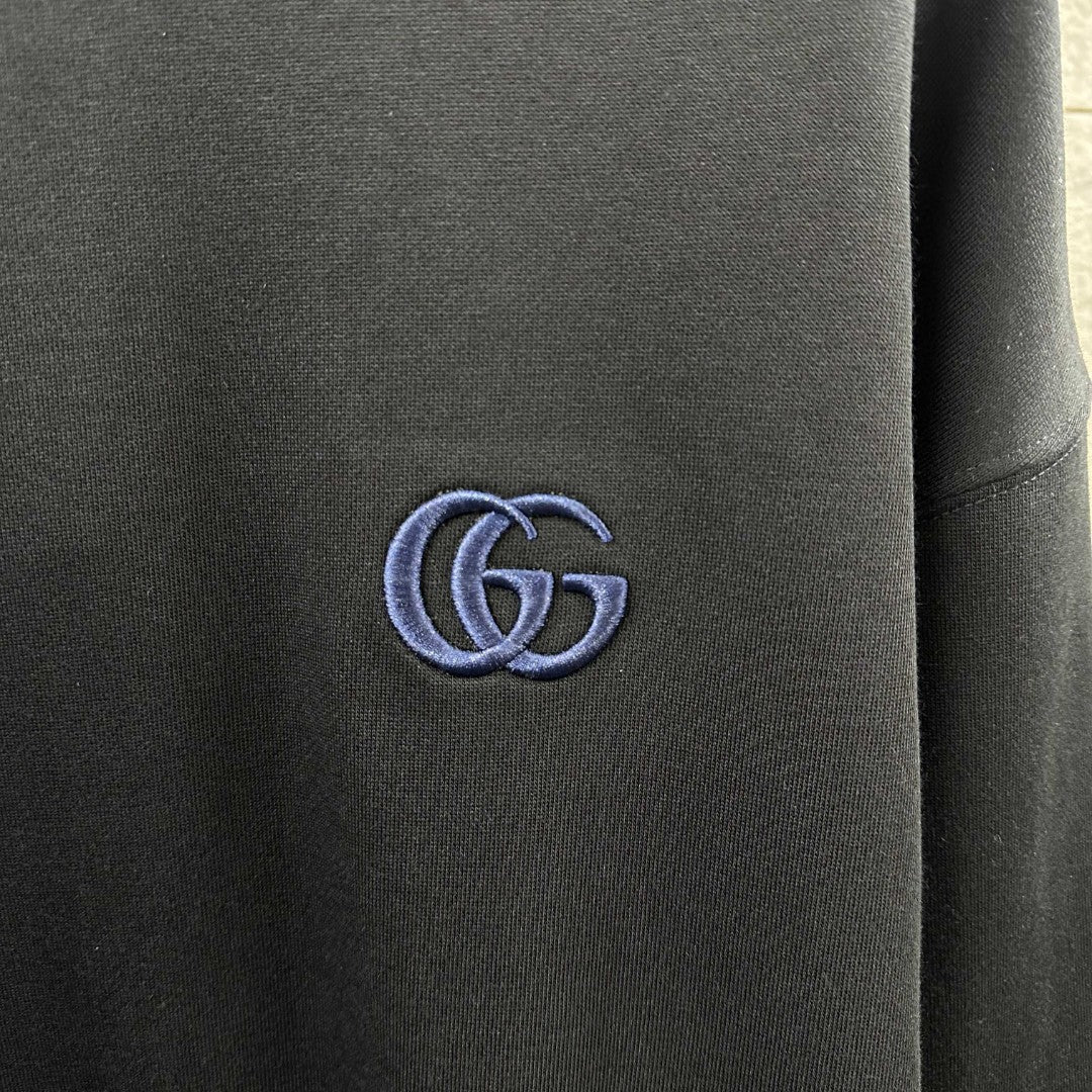 Early Autumn to Winter New Arrivals: Embroidered Long Sleeve Sweatshirt