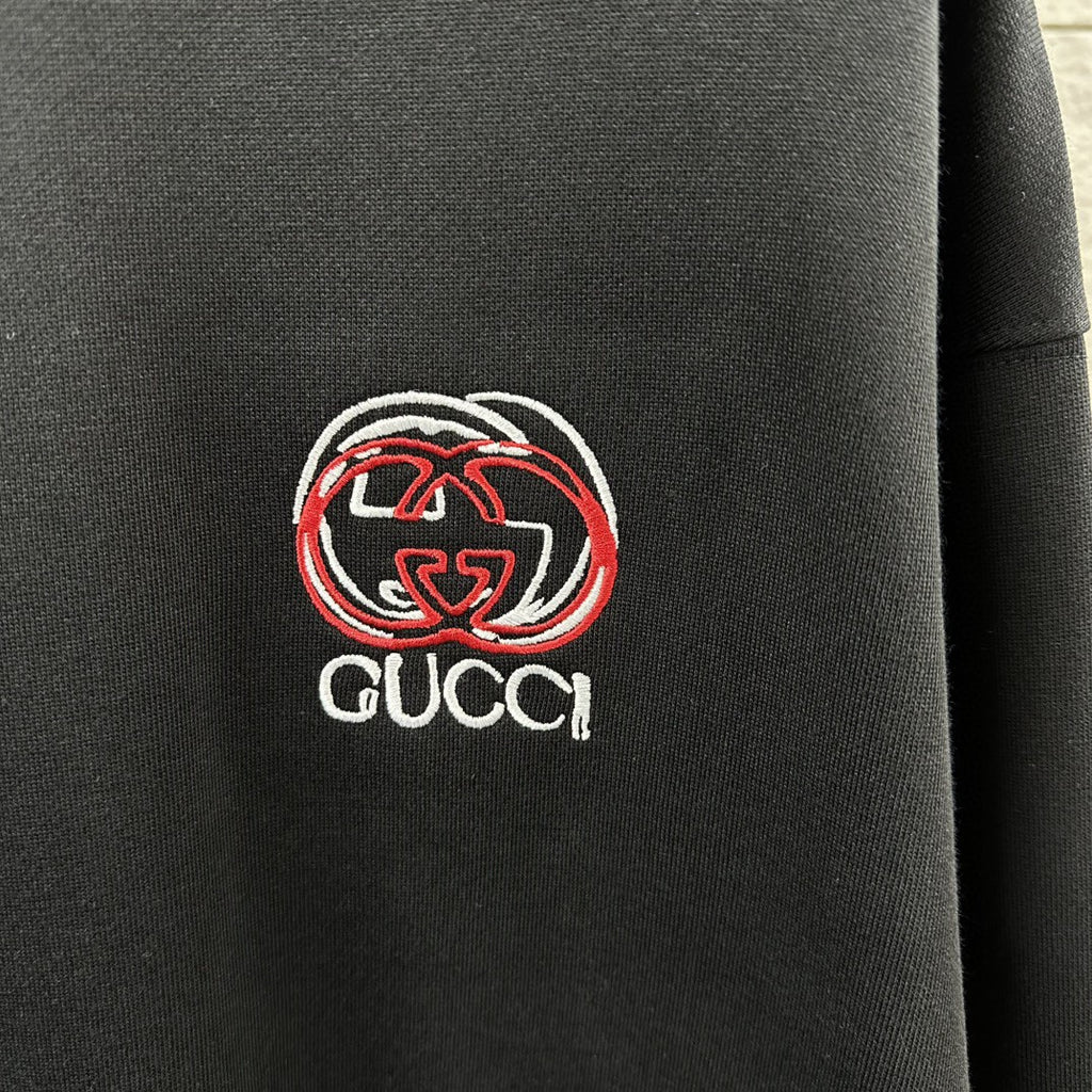 Early Autumn to Winter New Arrivals: Embroidered Long Sleeve Sweatshirt