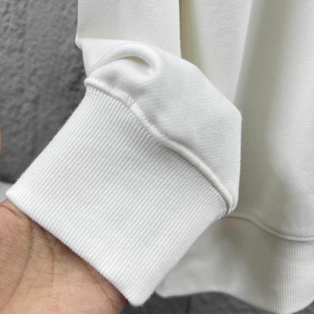 Early Autumn to Winter New Arrivals: Embroidered Long Sleeve Sweatshirt