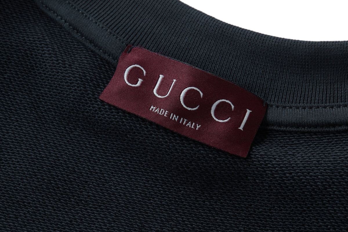 Embroidered logo hoodie with letters