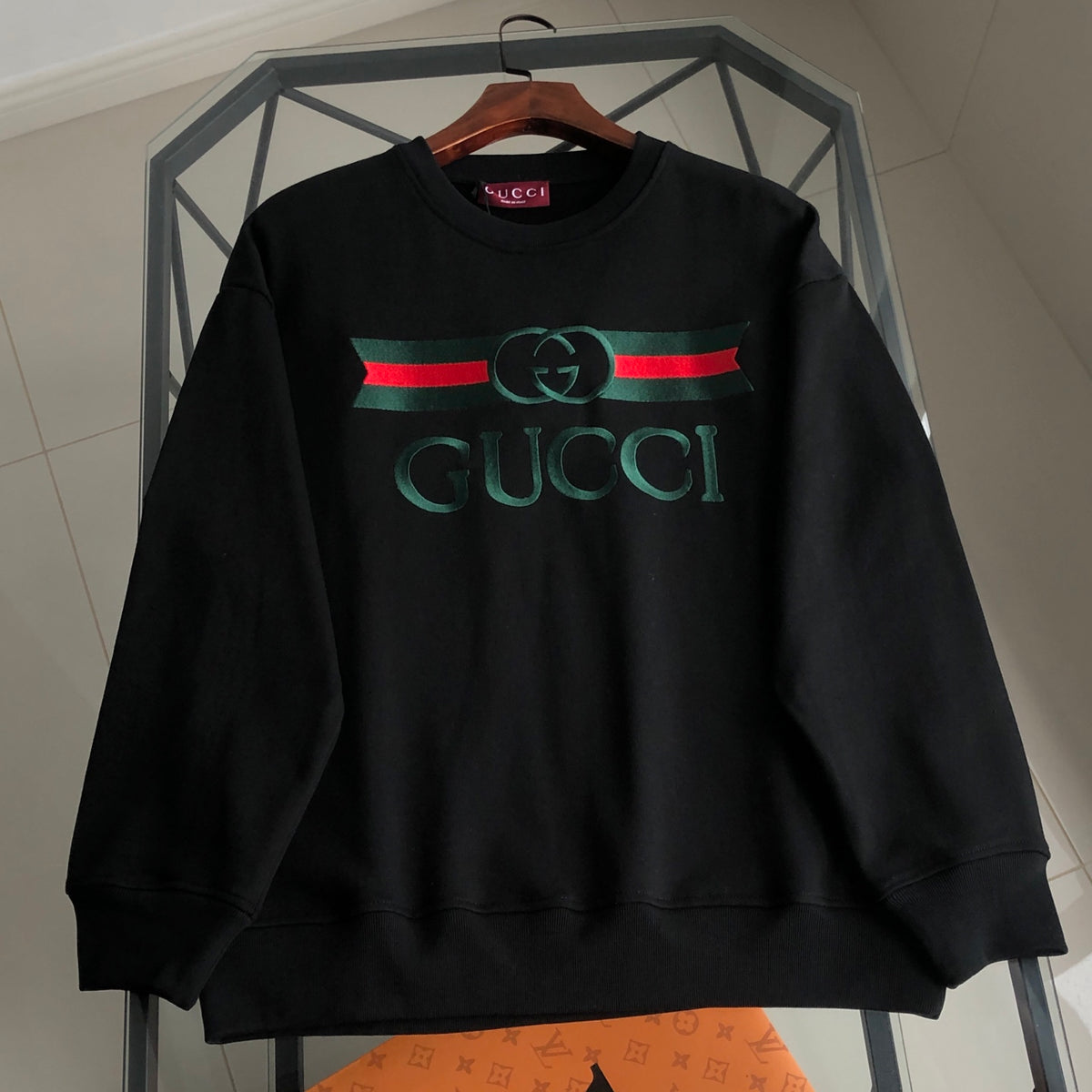 New autumn and winter classic embroidered logo round neck hoodie