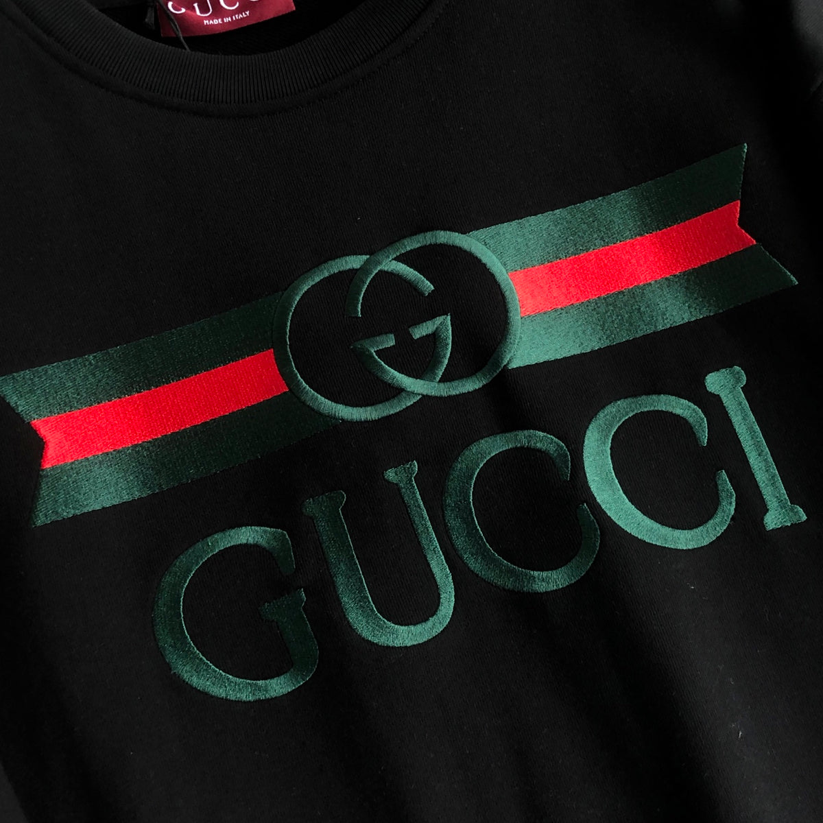 New autumn and winter classic embroidered logo round neck hoodie