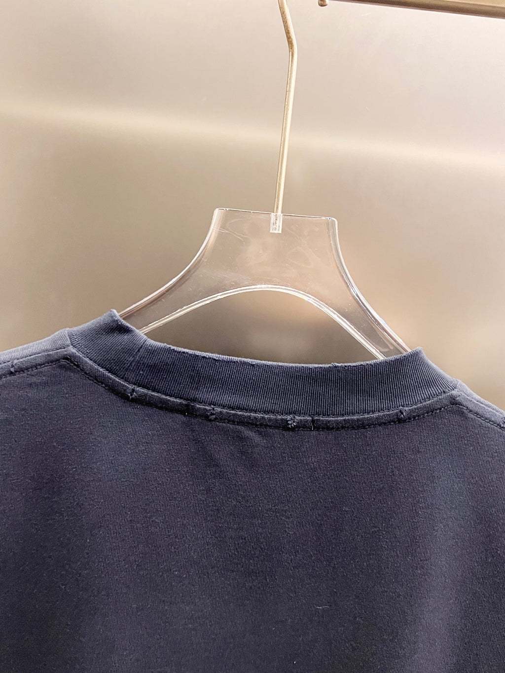 Classic letter three-dimensional embroidery and patchwork technique for short sleeves