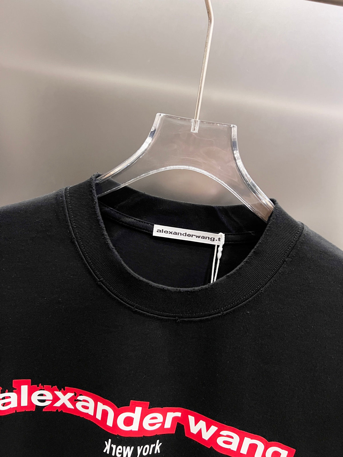 Classic letter three-dimensional embroidery and patchwork technique for short sleeves