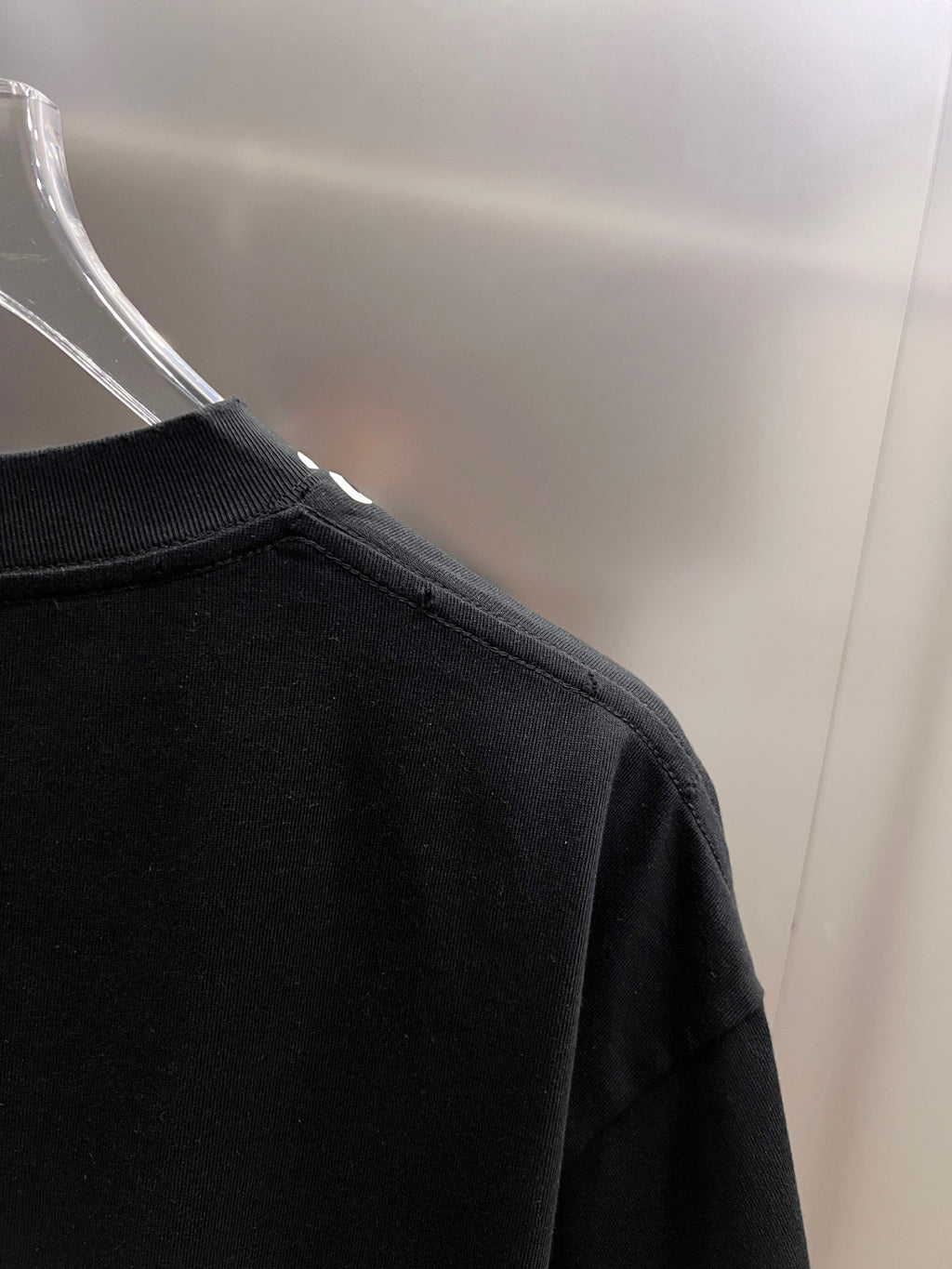 Wear and tear water washing short sleeves, round neck short sleeves