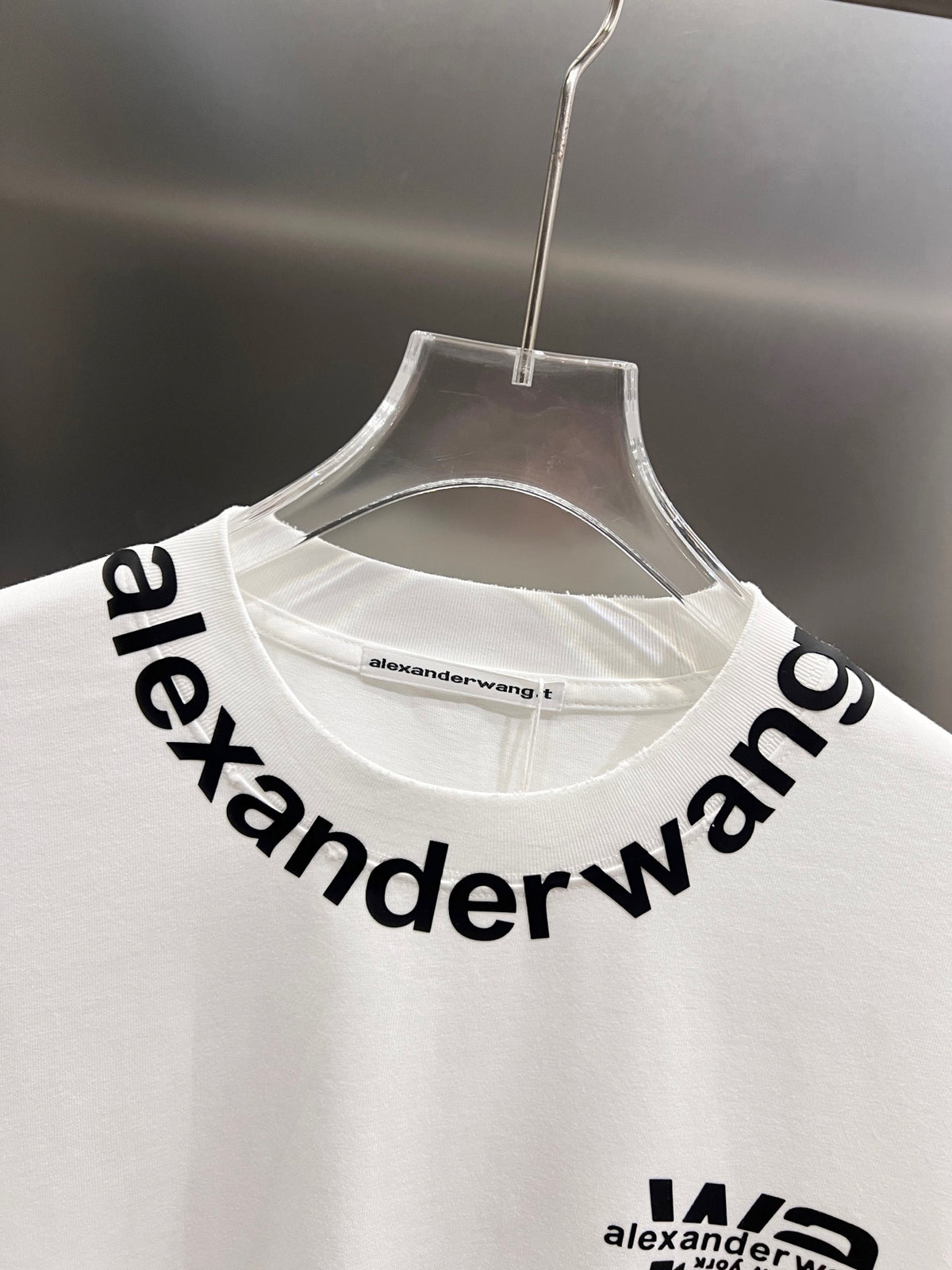 Wear and tear water washing short sleeves, round neck short sleeves