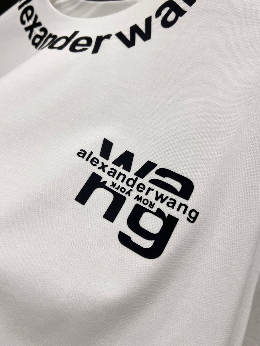 Wear and tear water washing short sleeves, round neck short sleeves