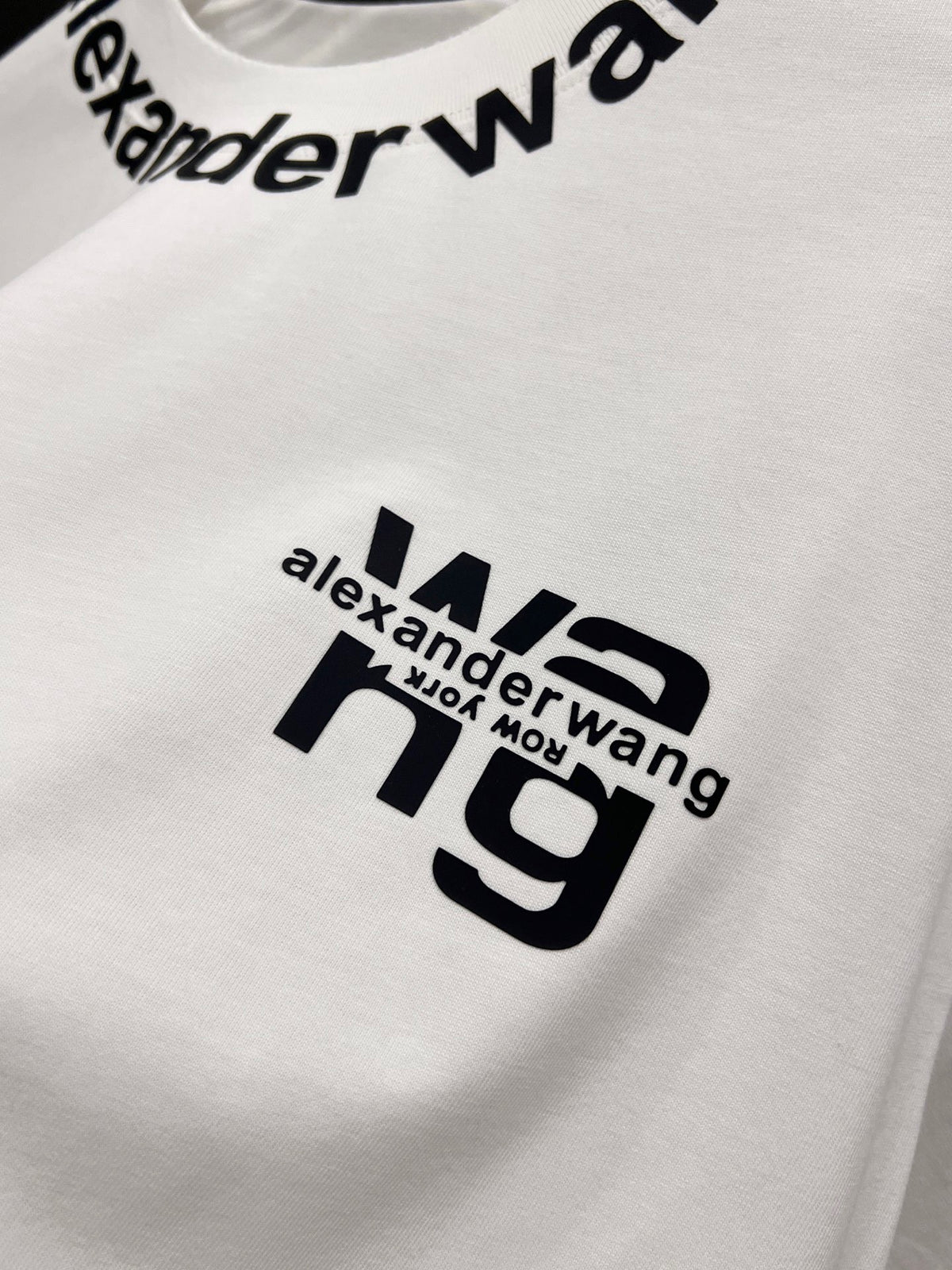 Wear and tear water washing short sleeves, round neck short sleeves