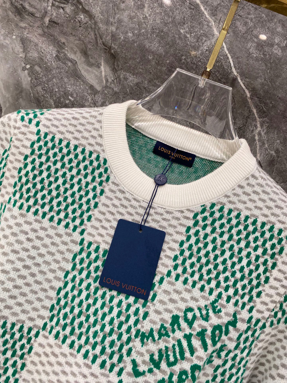 26 Autumn/Winter New Checkered Woolen Sweater
