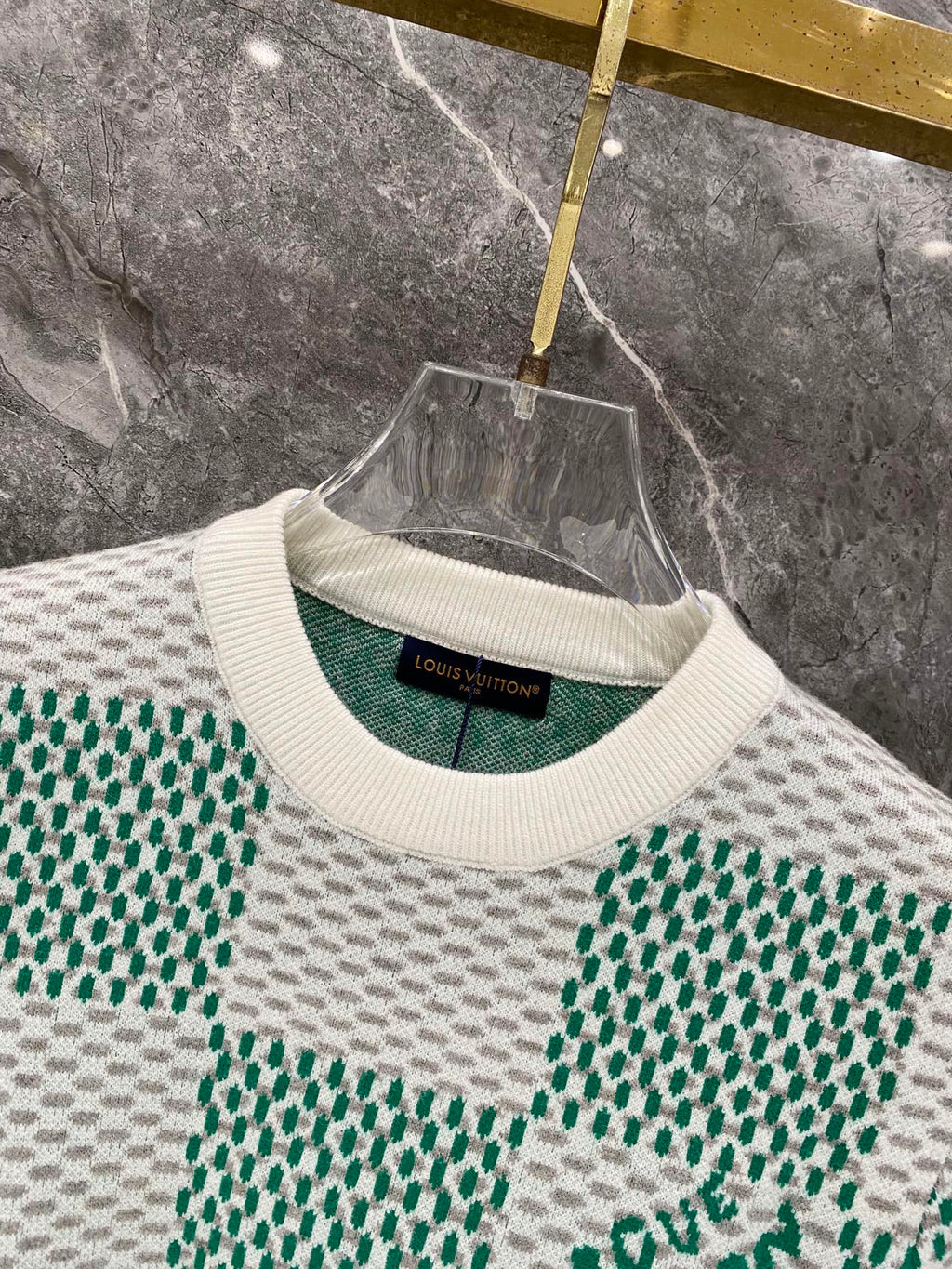 26 Autumn/Winter New Checkered Woolen Sweater