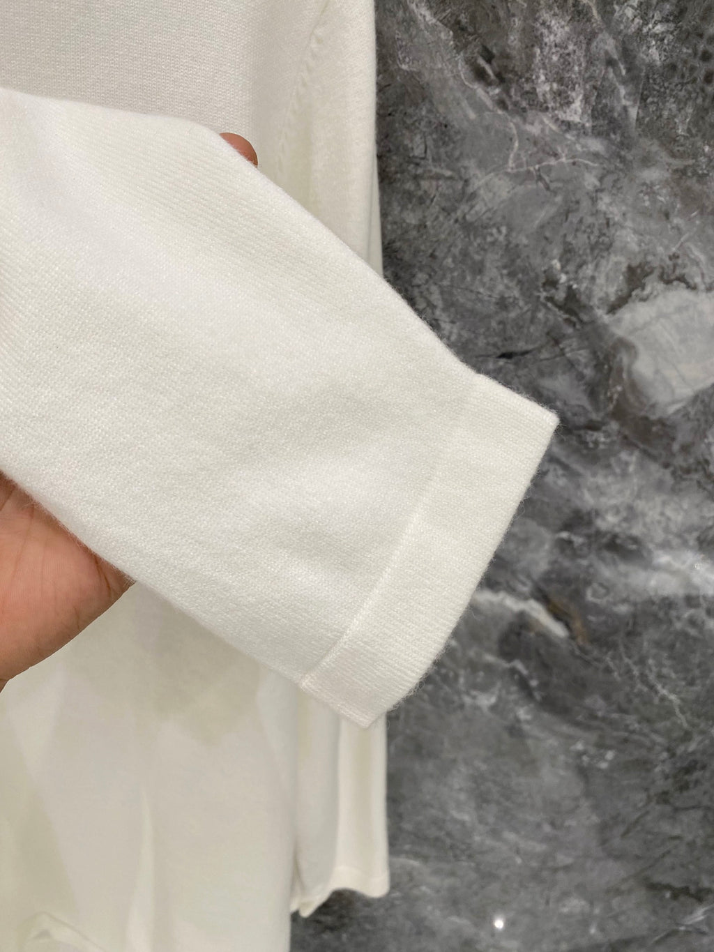 26 Autumn/Winter New Versatile Woolen Sweater