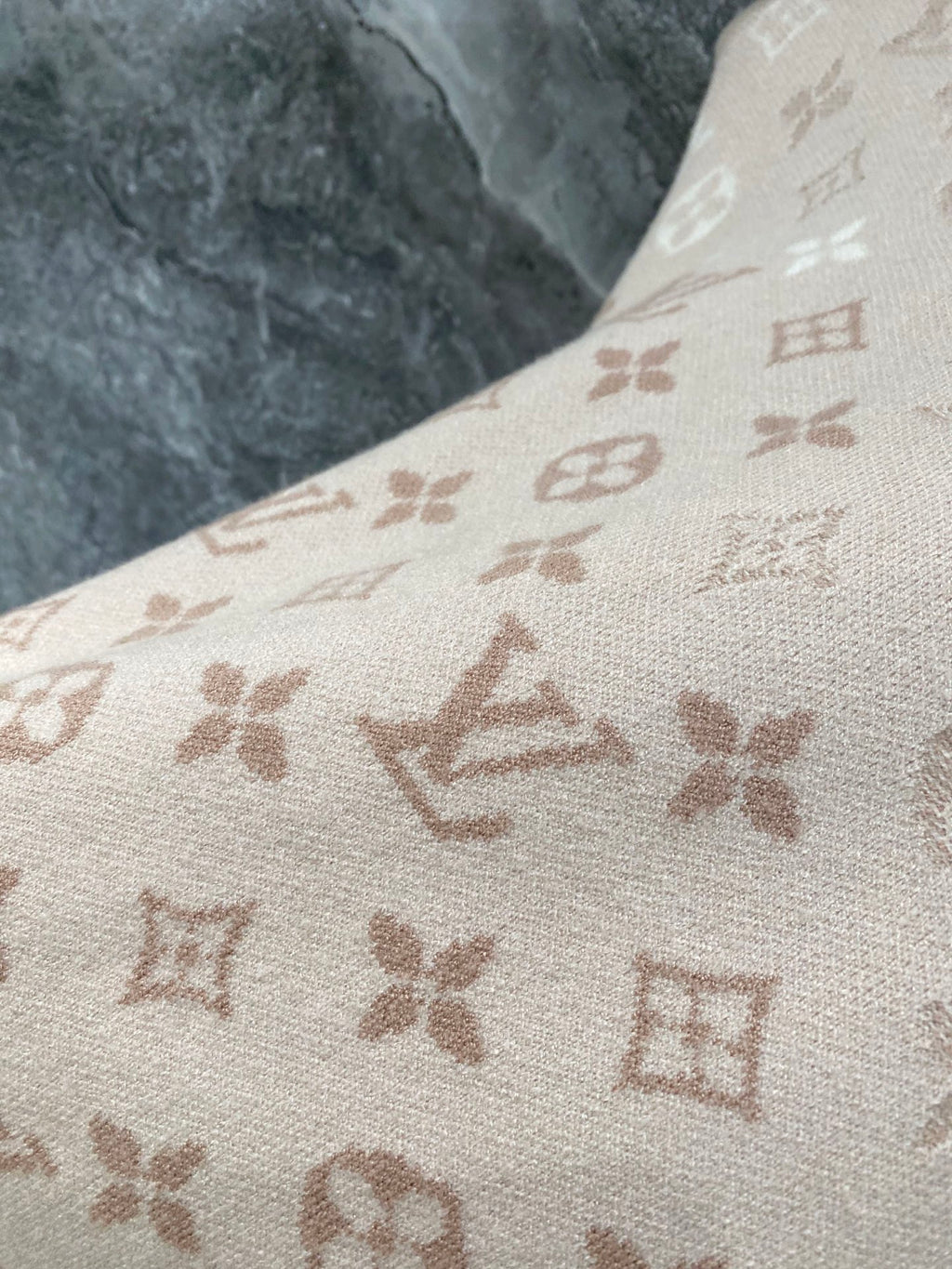 26 Autumn/Winter New Versatile Woolen Sweater