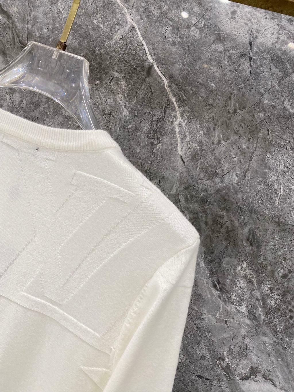 26 Autumn/Winter New Versatile Woolen Sweater