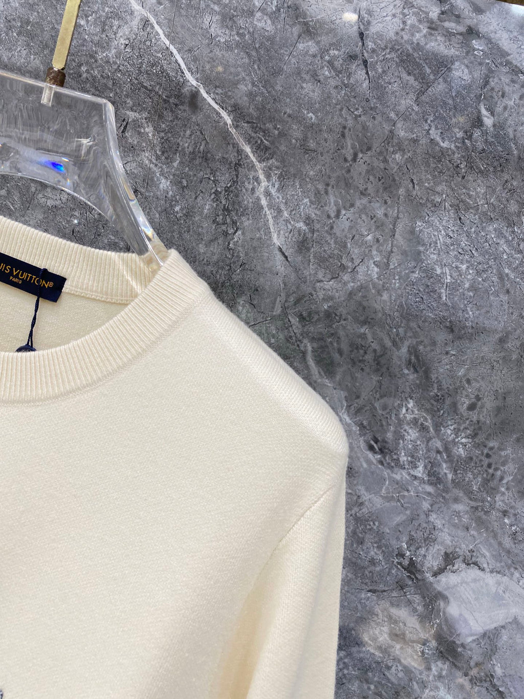 26 Autumn/Winter New Versatile Woolen Sweater