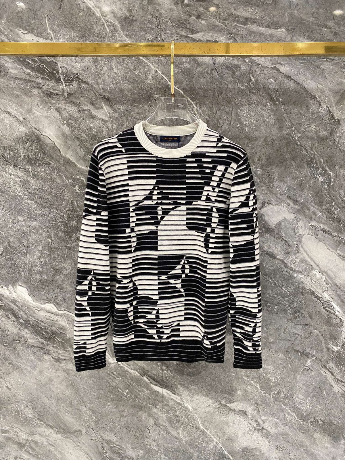 26 Autumn/Winter New Checkered Woolen Sweater