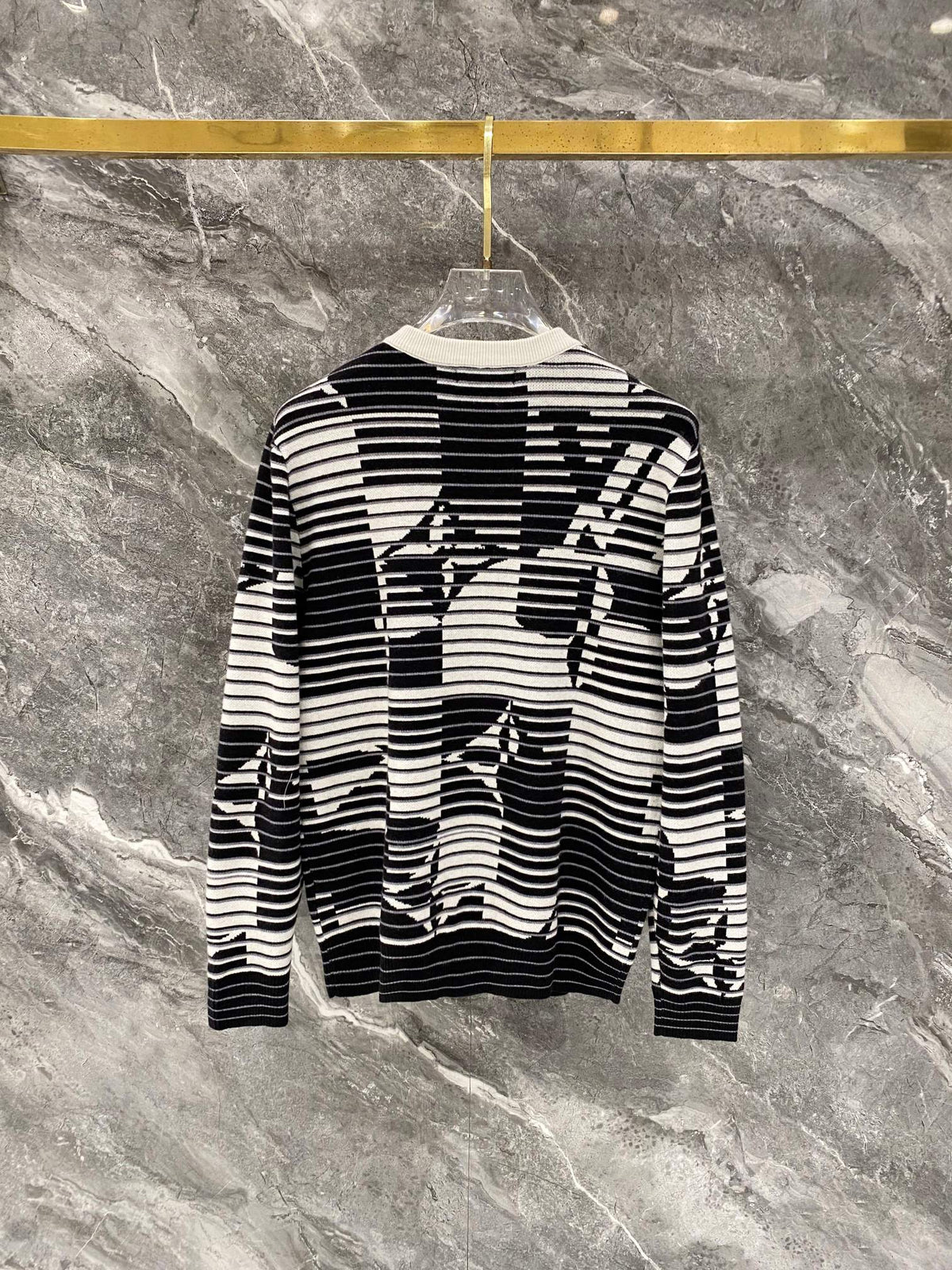 26 Autumn/Winter New Checkered Woolen Sweater