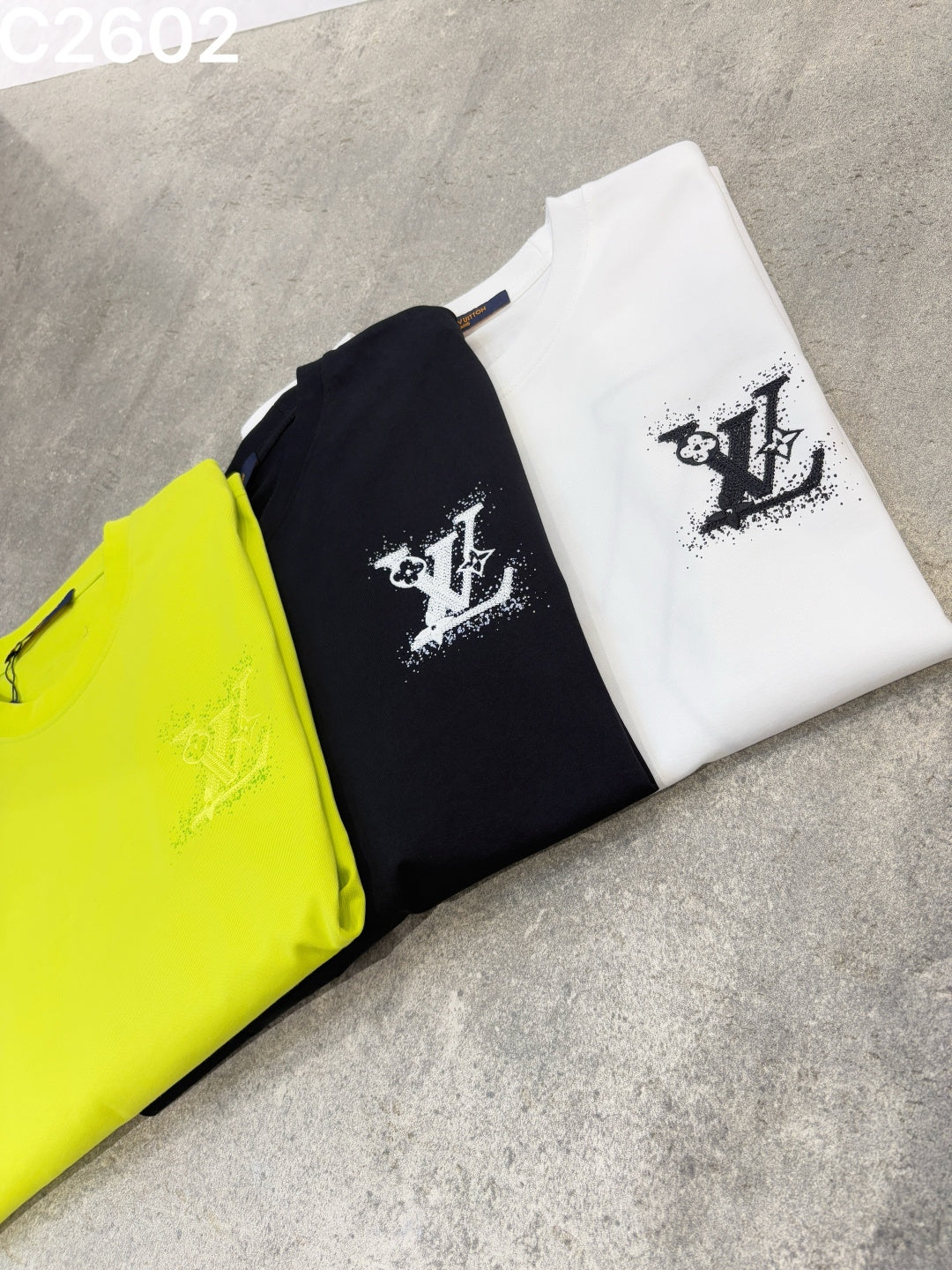 26 new embroidered letter short sleeves 3