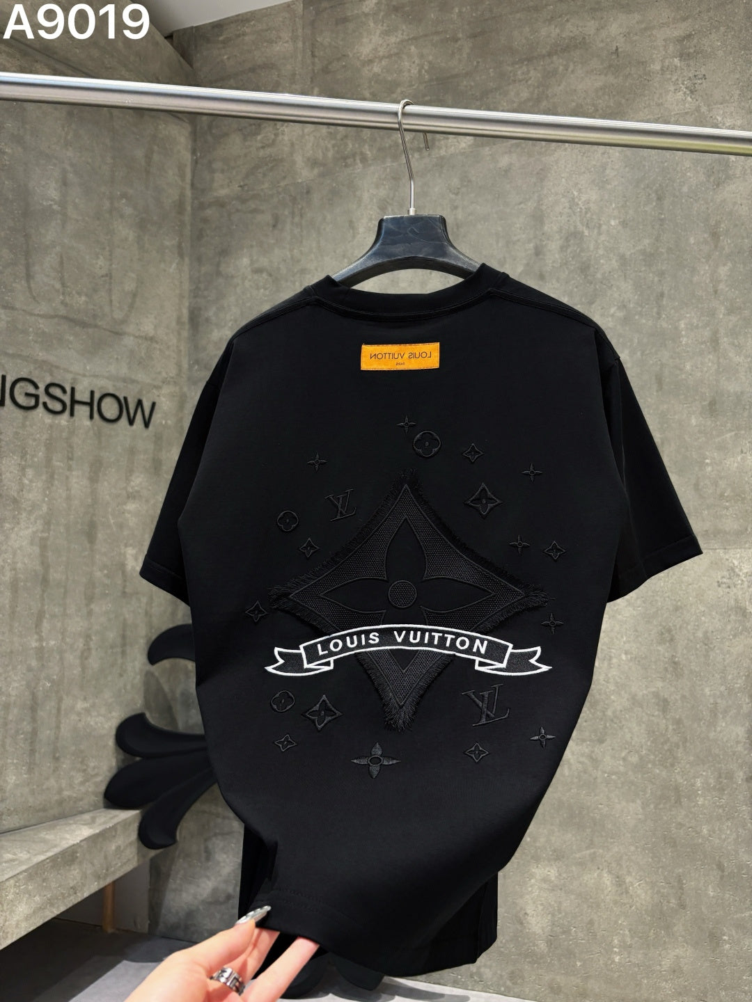 26 new embroidered letter short sleeves