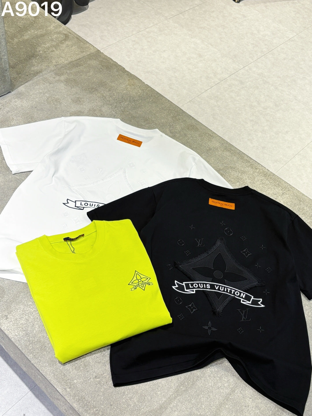 26 new embroidered letter short sleeves