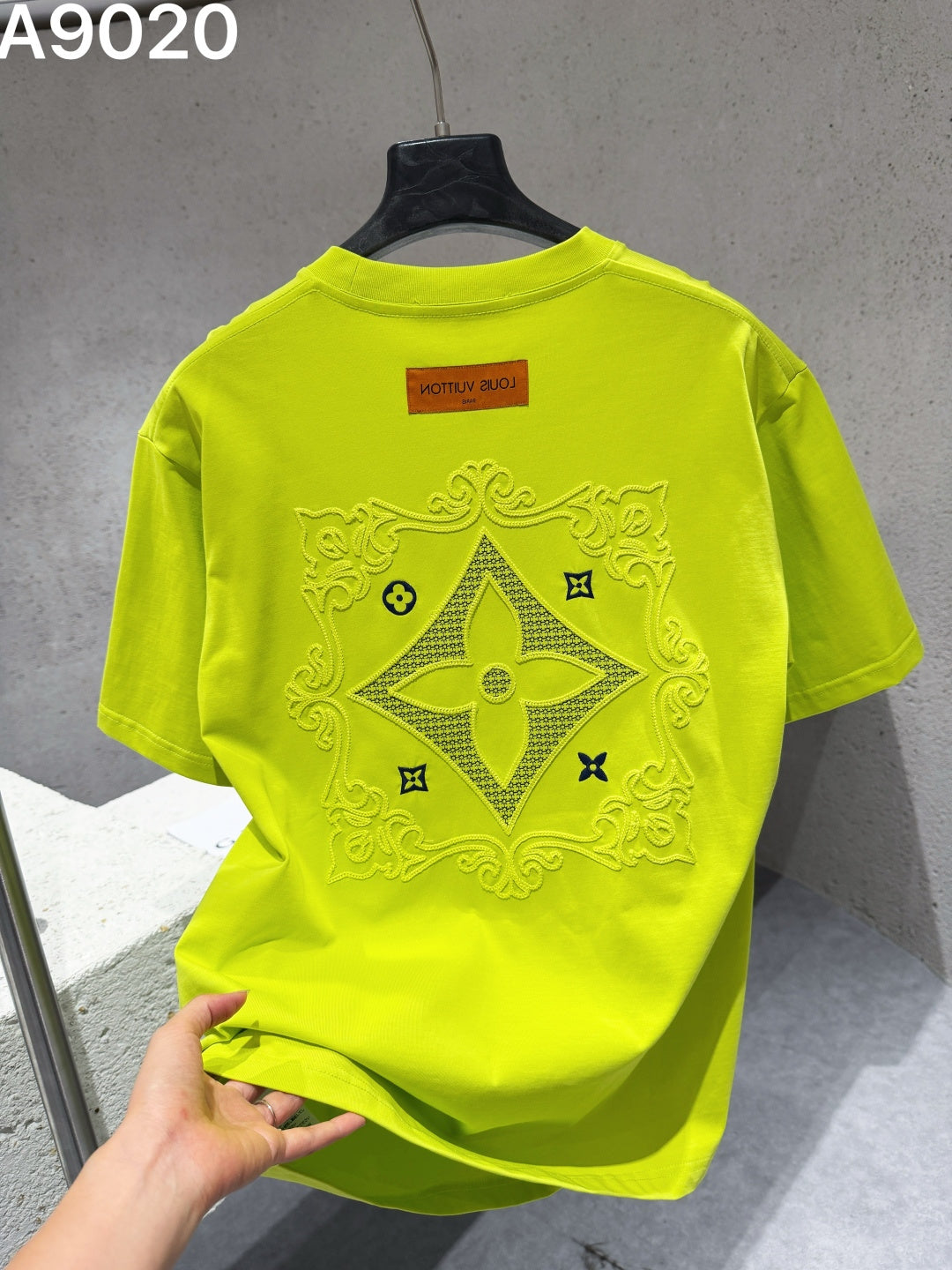 26 new embroidered letter short sleeves