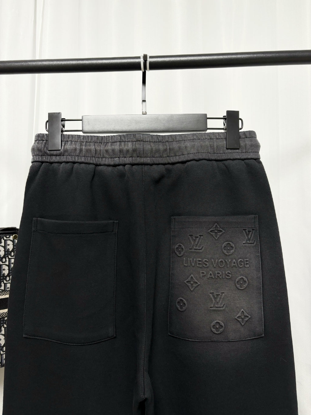 26 Washed black sweatpants